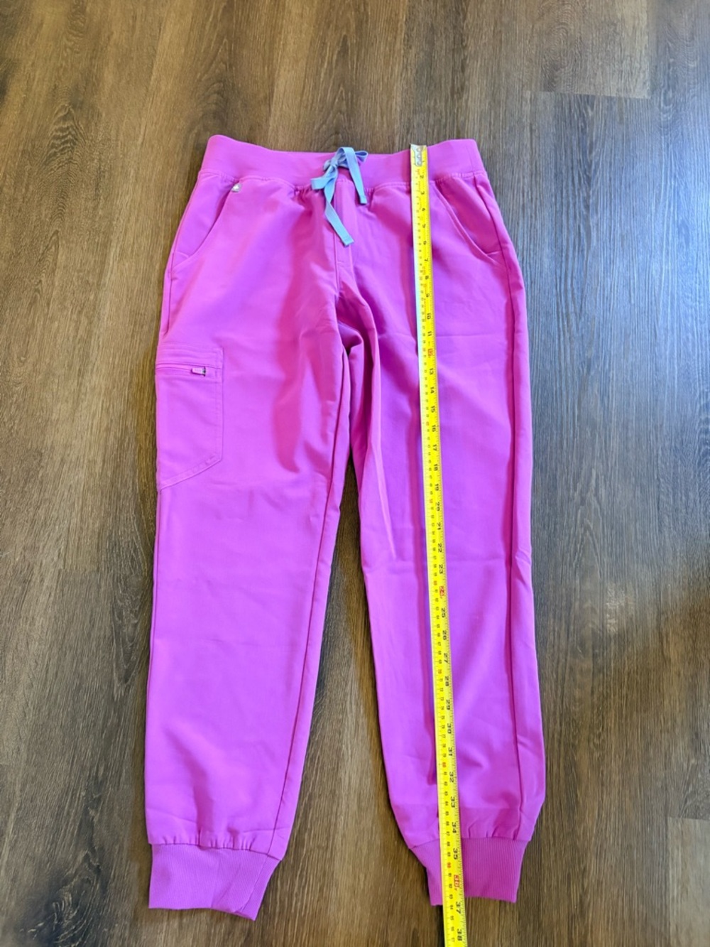FIGS Ultraberry High Waisted Zamora Jogger Scrub Pants Medium NWOT Limited Color - Picture 14 of 14